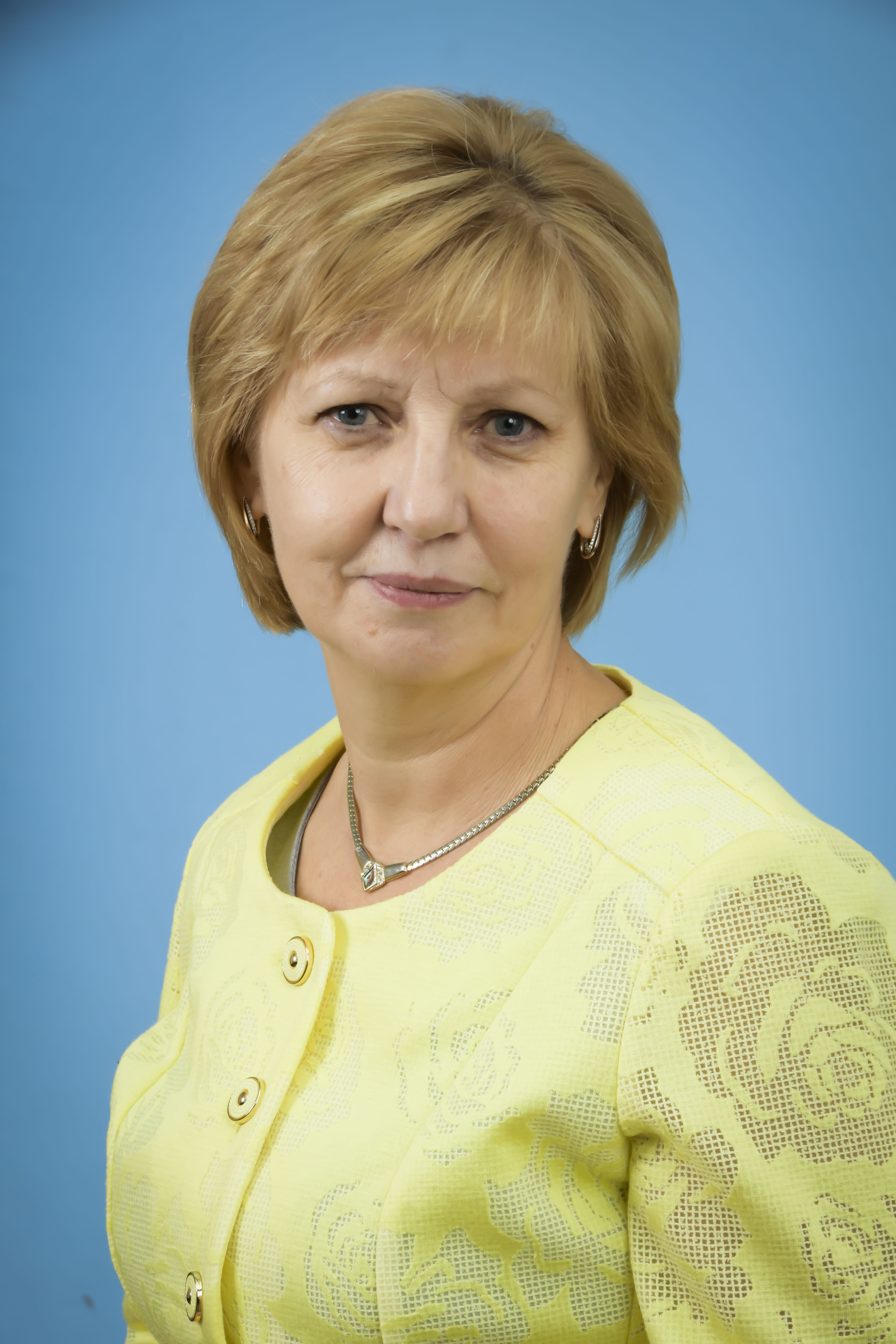 Смирнова Елена Борисовна.